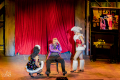 E. Filace (Kiki), J. Buczynski (Tess), Oliver Koch (Harry)